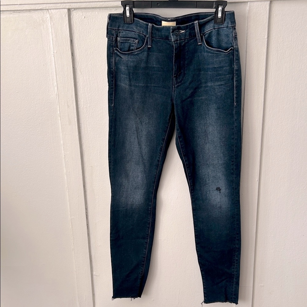 MOTHER The Looker Ankle Fray Repeating Love Wash Size 4 - Picture 3 of 11